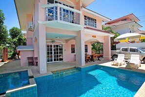 Outdoor pool - Baan Phailin (Pattaya)