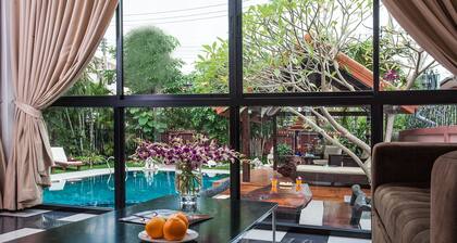Baan Chatmanee