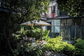 Exterior - Ignacia Guest House (Mexico City)