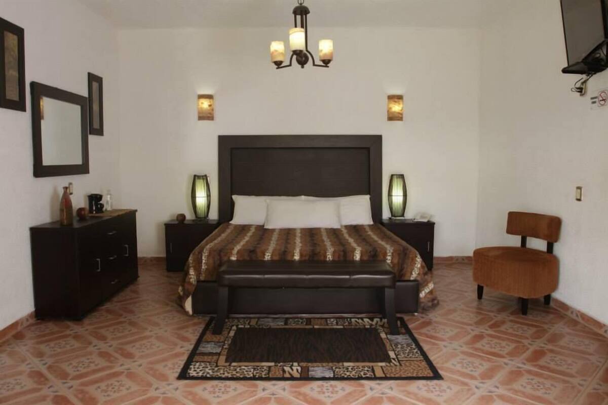 Junior Suite | Down duvets, soundproofing, iron/ironing board (on request), free WiFi