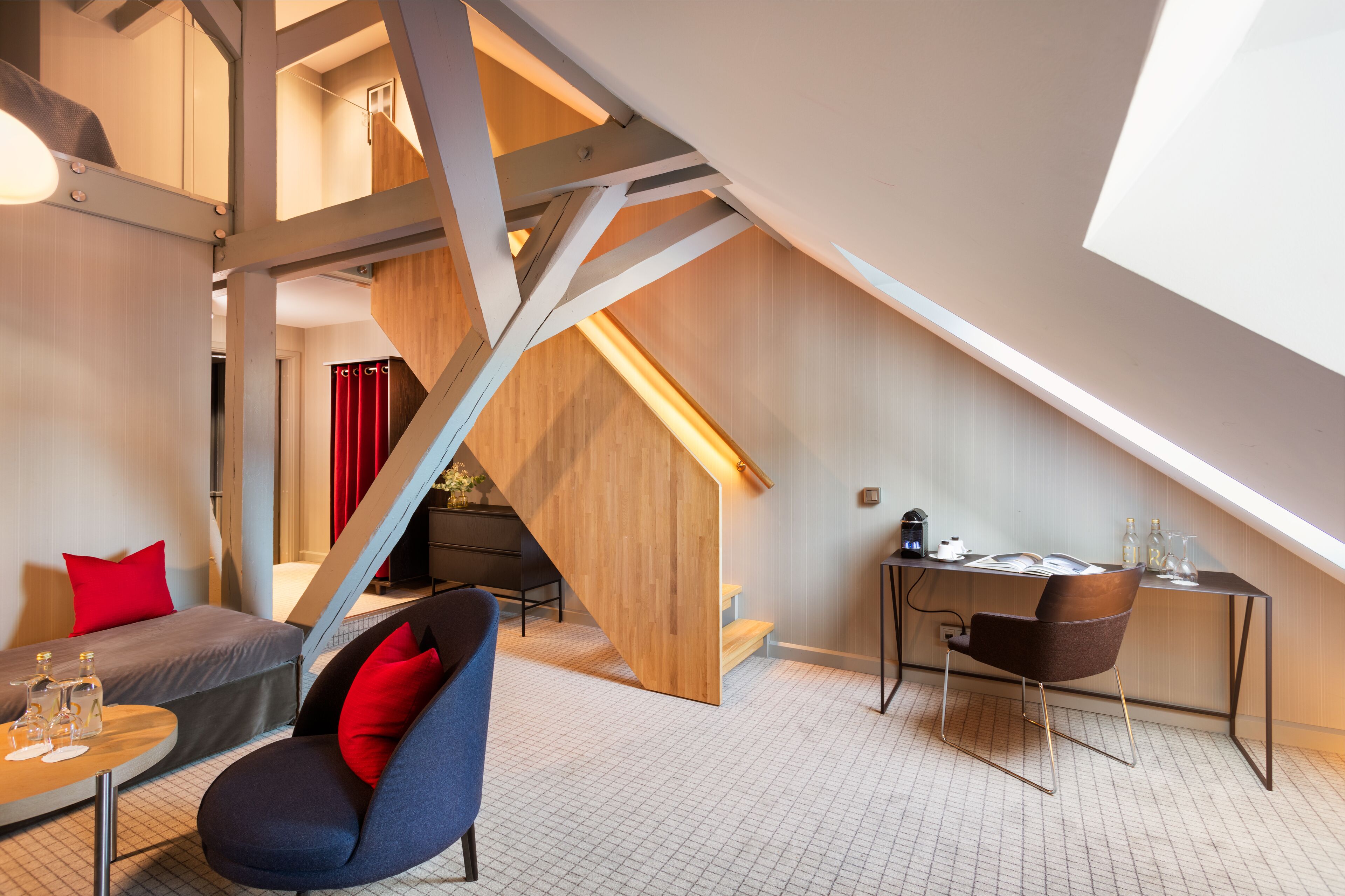 loft suite | 1 bedroom, premium bedding, pillow-top beds, minibar