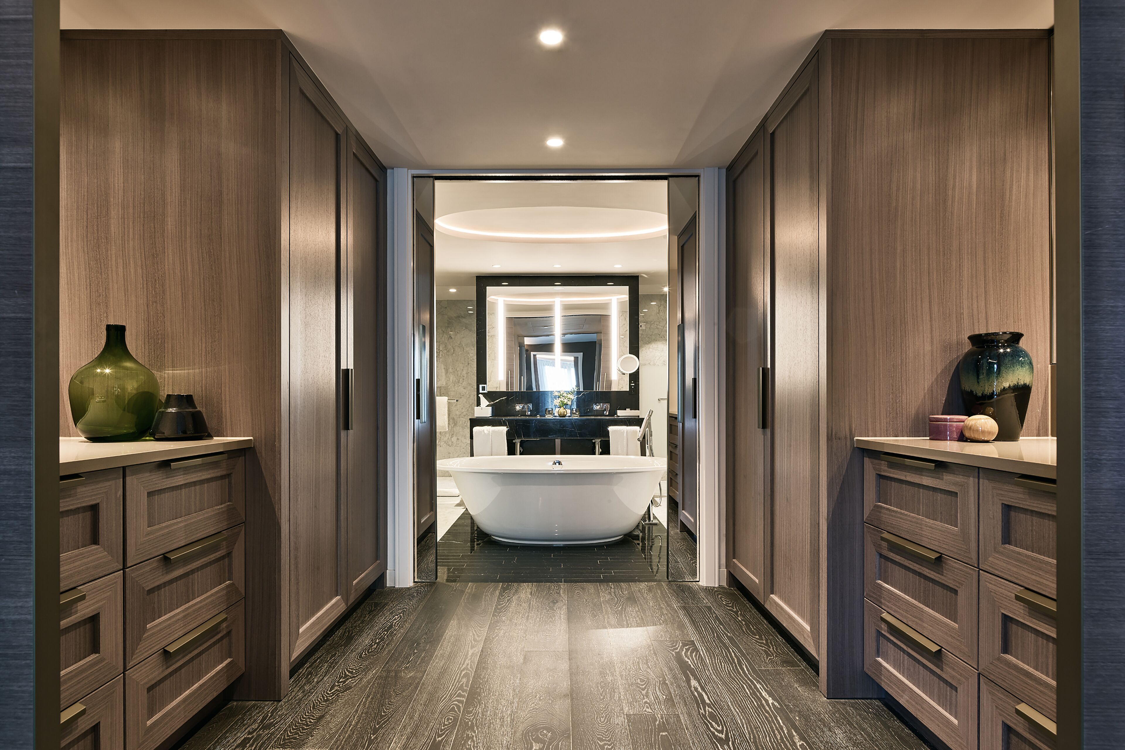 suite (spinoza suite) | bathroom | free toiletries, hair dryer, bathrobes, slippers