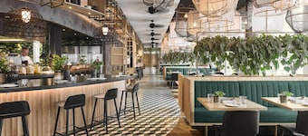 Hyatt Regency Amsterdam