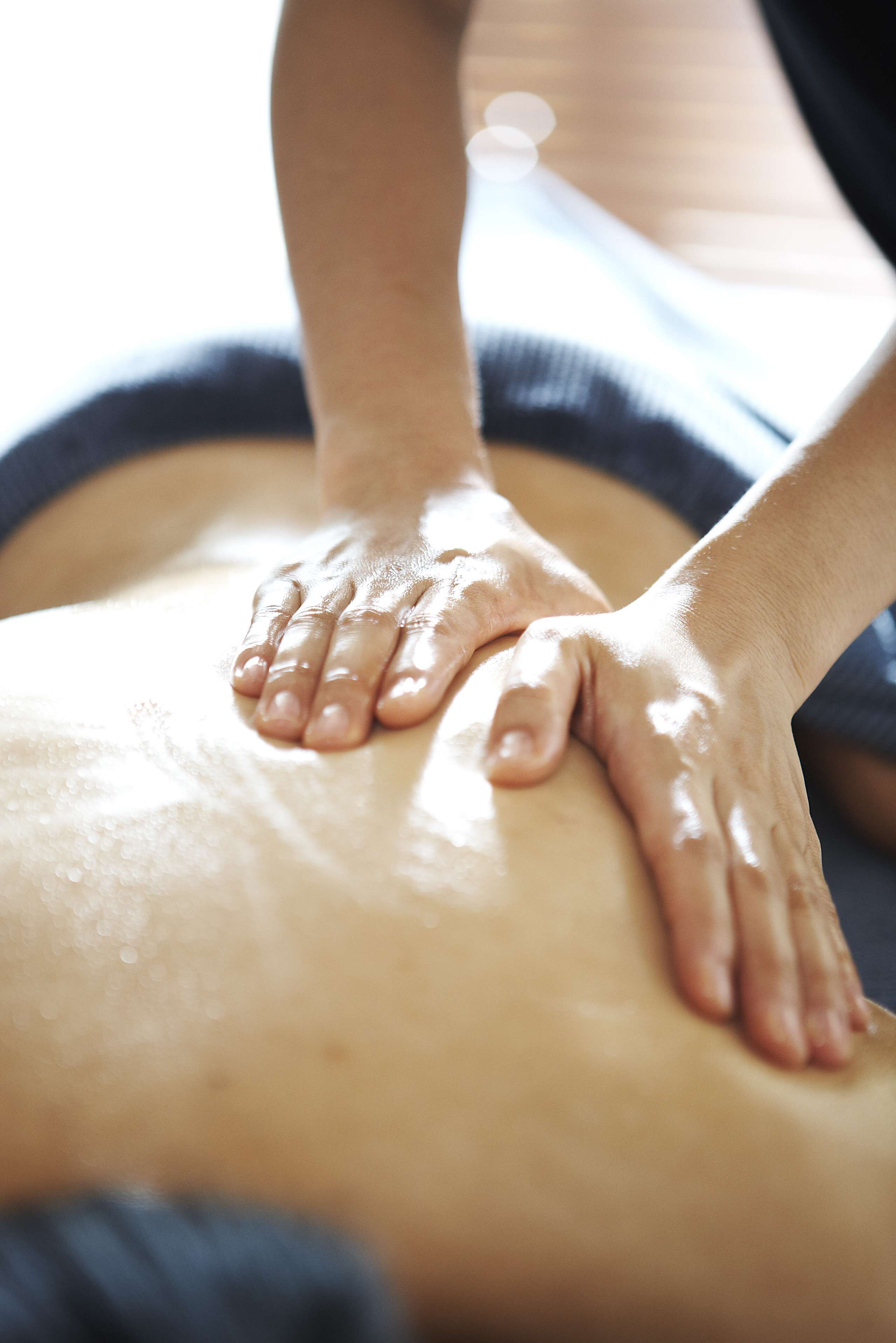 2 treatment rooms, massages