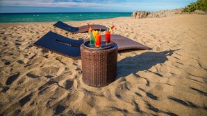 Beach nearby, white sand - Bayrock 1 (Sosúa)