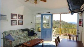 Cabin (Blue Cabin) | Living room | Flat-screen TV