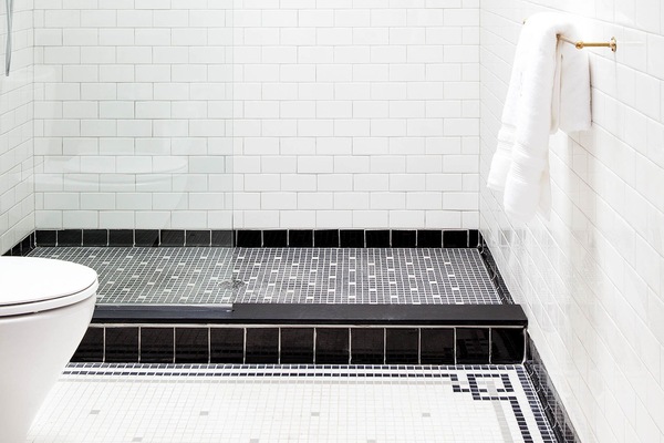 Free toiletries, hair dryer, bathrobes, towels