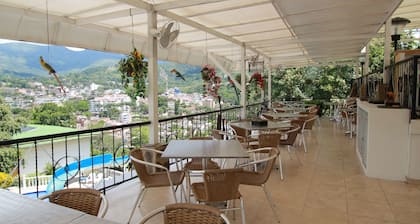 Hotel Villeta Resort