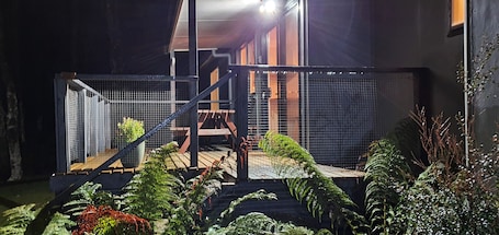 Roland Spa Cottage | Individually decorated, individually furnished, blackout drapes. Cradle Alpine Retreat