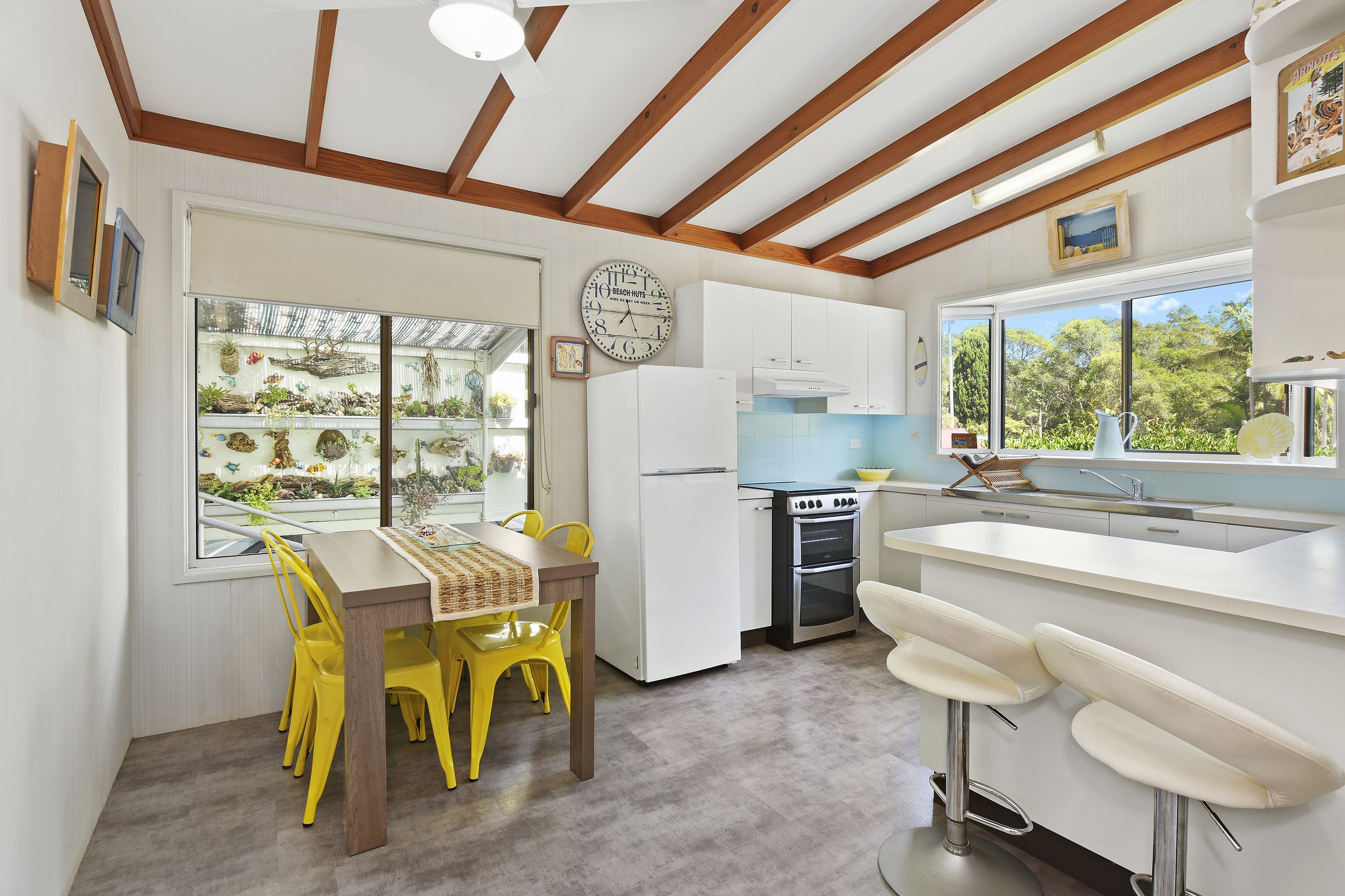 Casa família, 2 quartos | Cozinha privada | Geladeira, micro-ondas, cooktop, cafeteira/chaleira