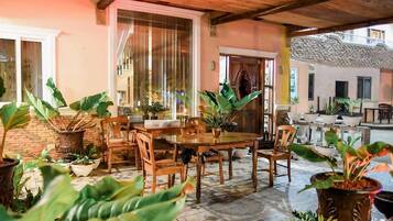 Entrada de la propiedad