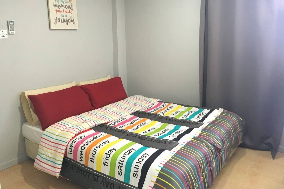 Double Room | Iron/ironing board (on request), WiFi (free), bed sheets