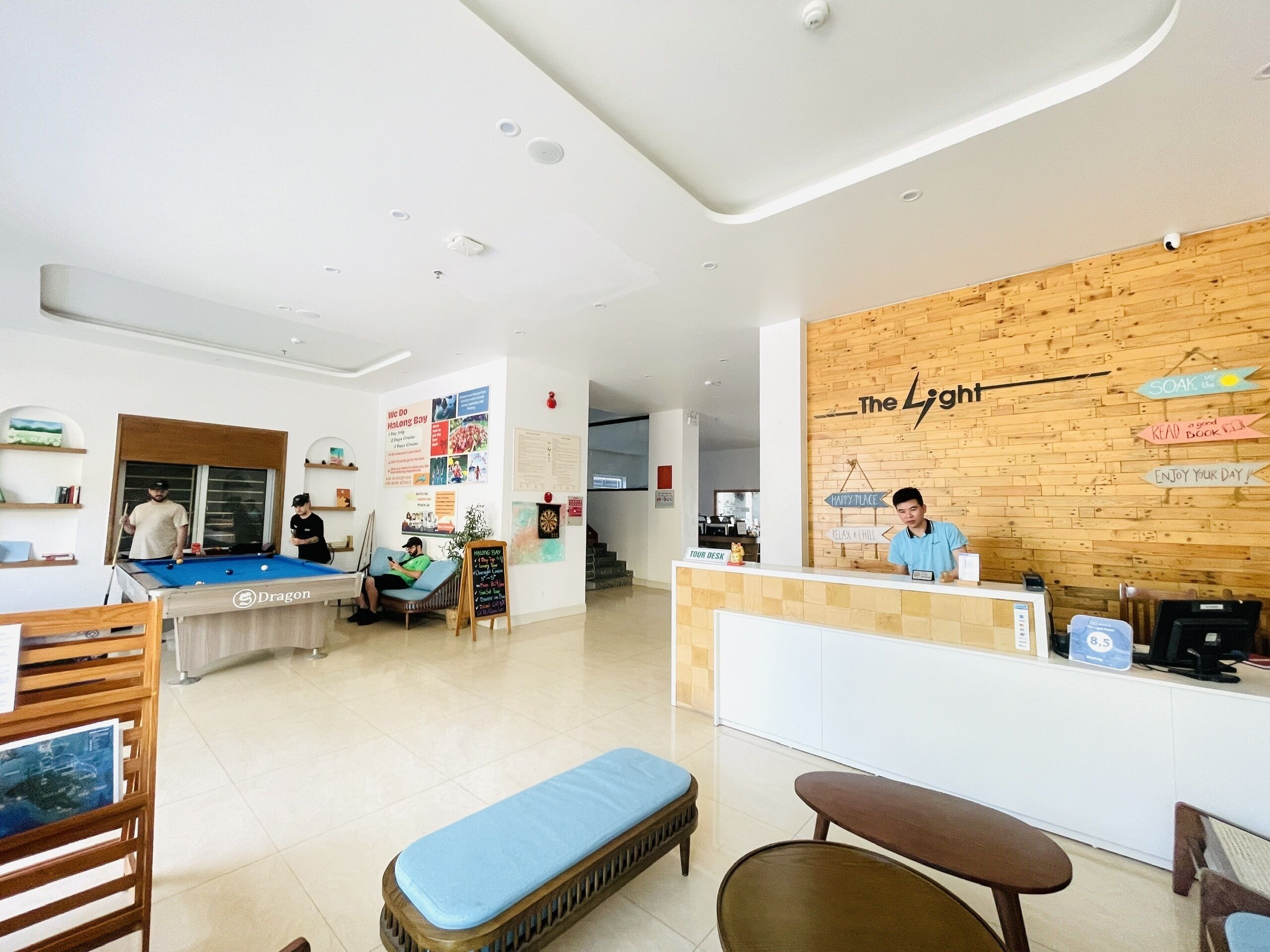 Quầy tiếp tân
