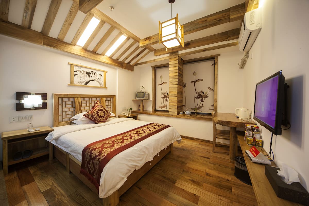Deluxe Double Room | Desk, soundproofing, free WiFi
