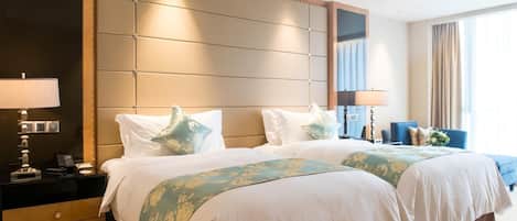 Minibar, in-room safe, desk, blackout drapes