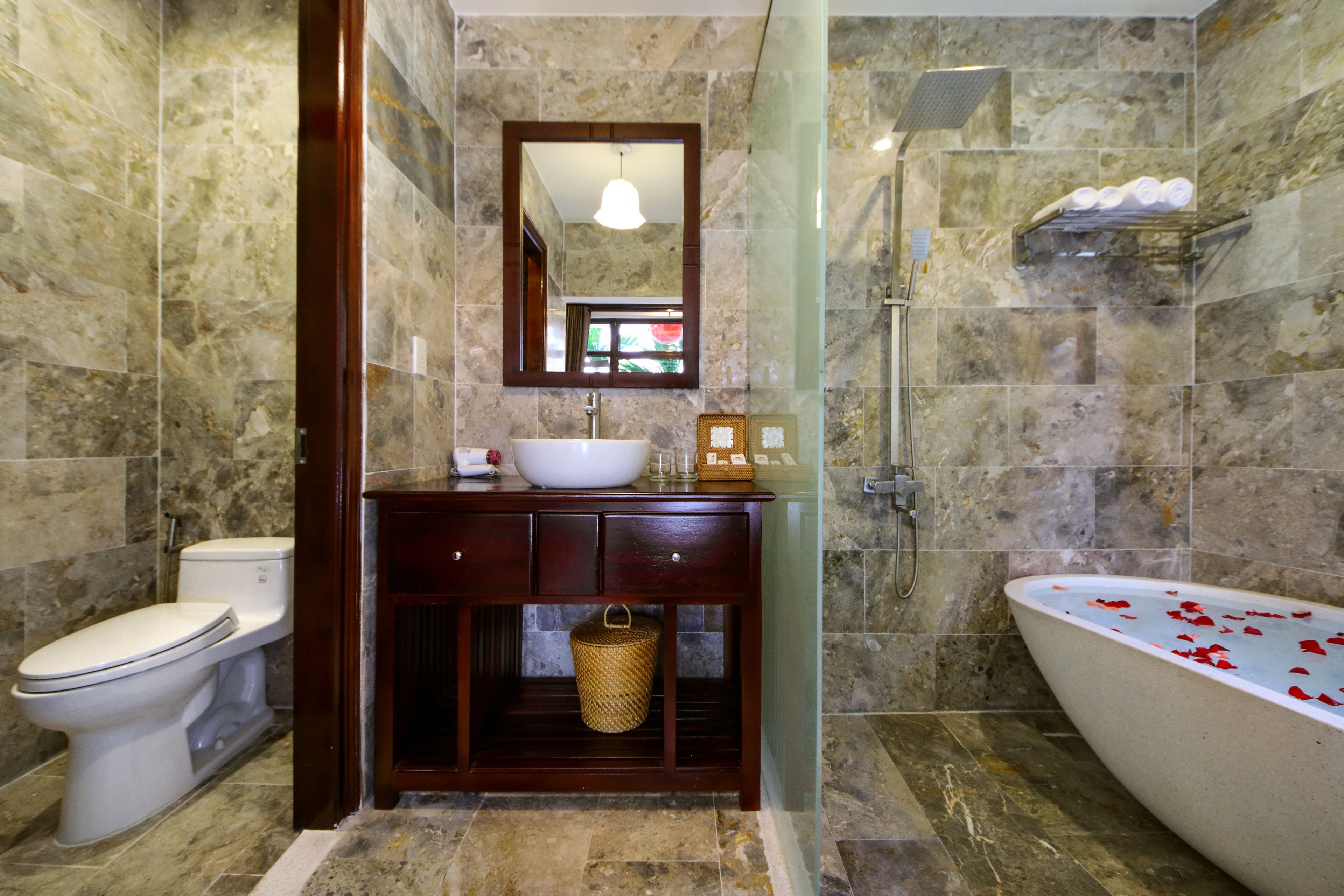 shower, free toiletries, hair dryer, bathrobes