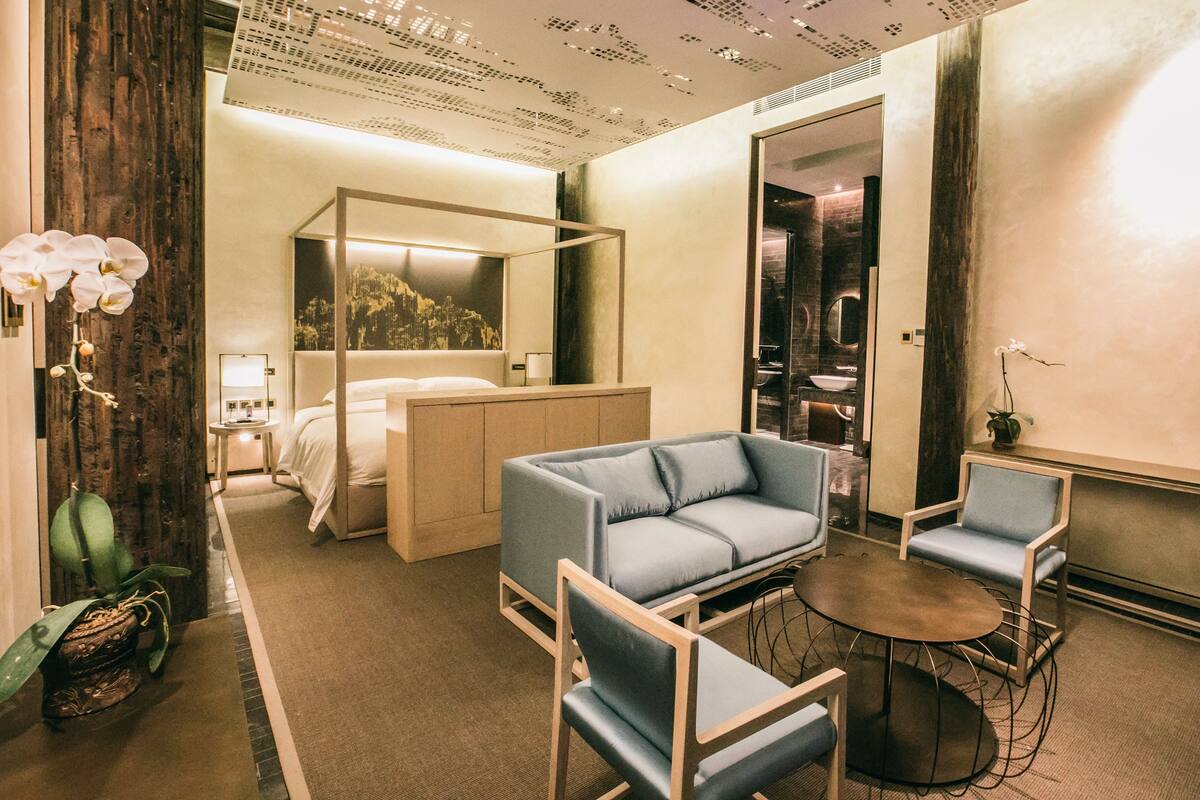 Premium bedding, down duvets, free minibar items, in-room safe