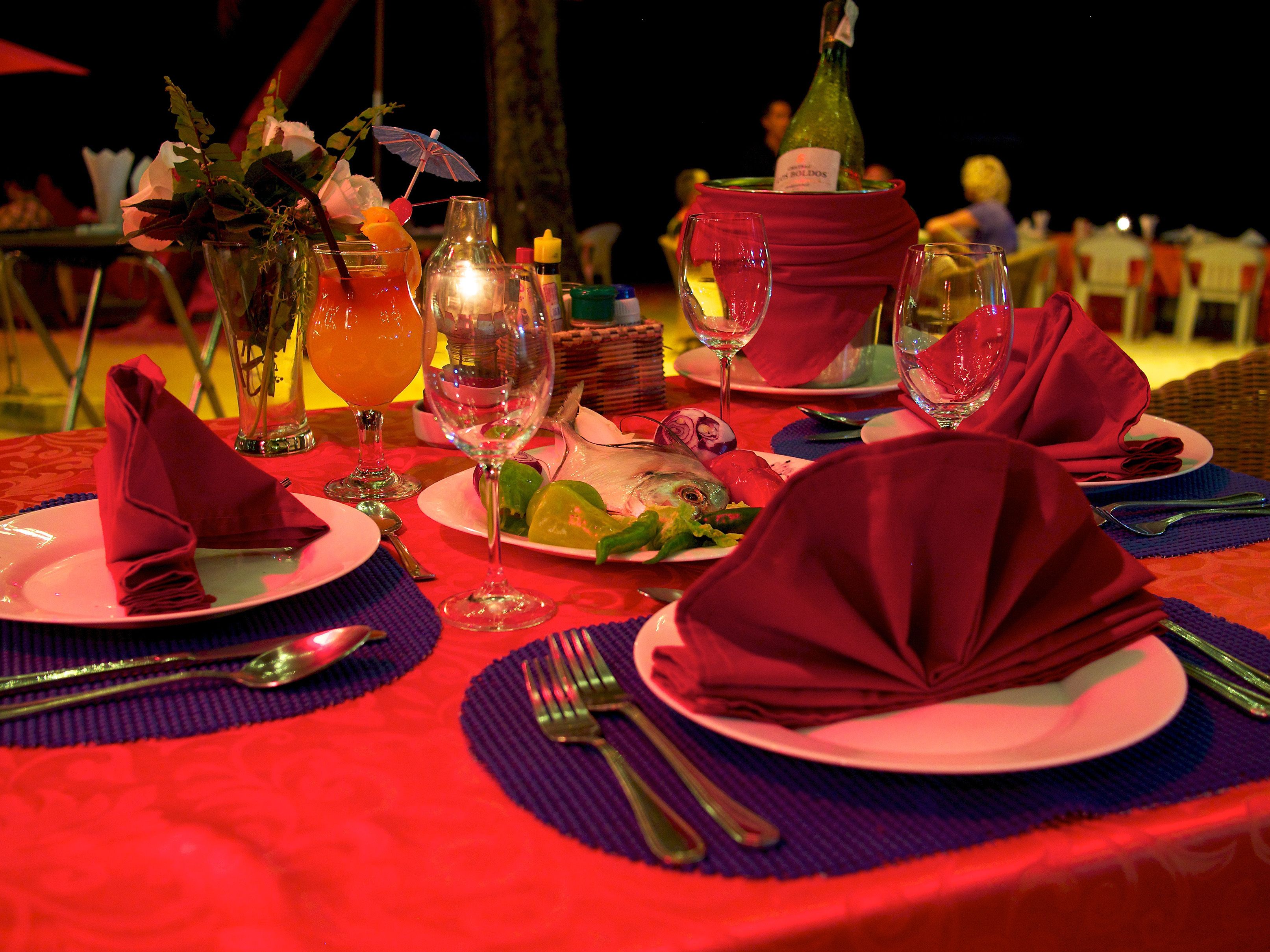 breakfast, lunch, dinner served; local and international cuisine