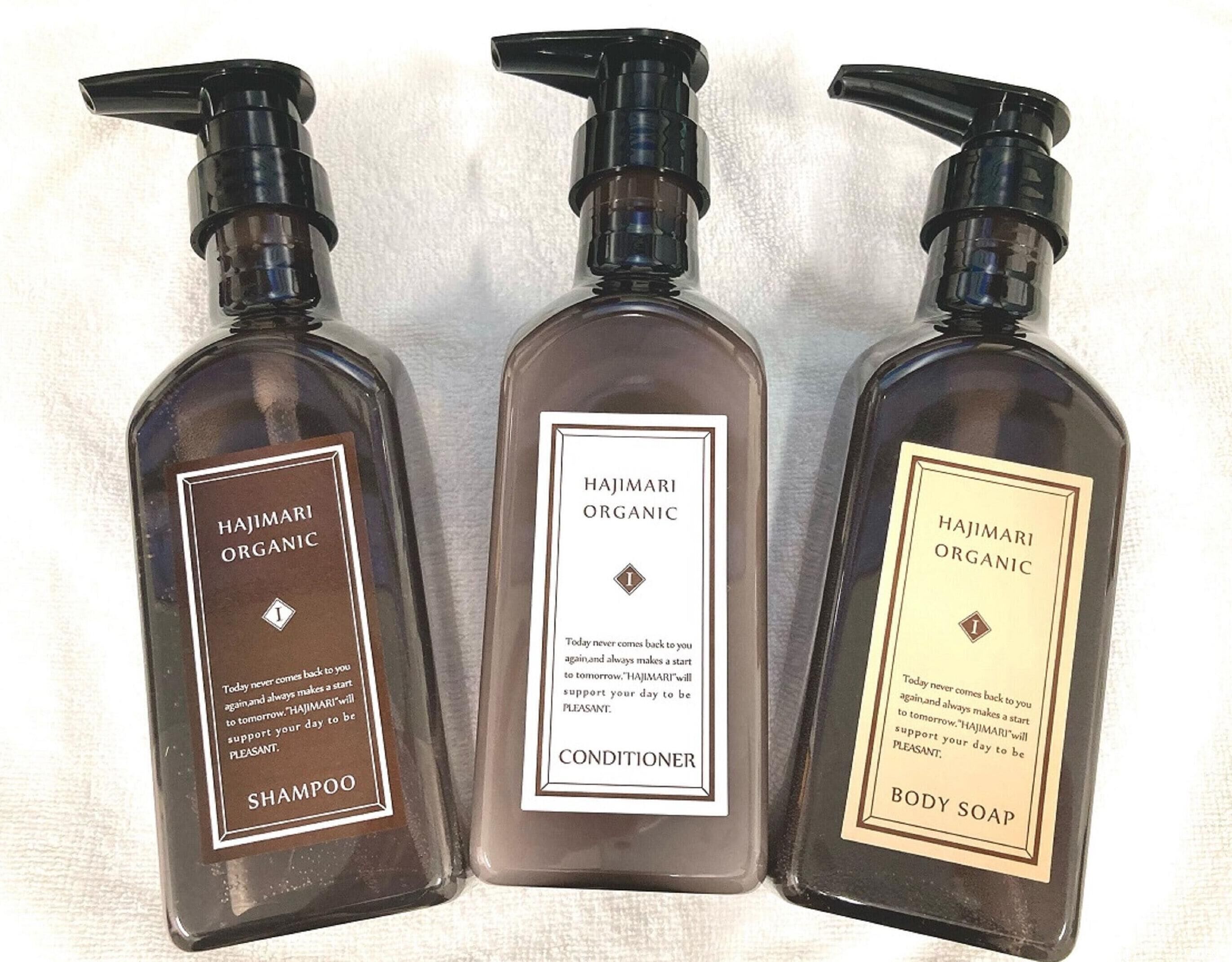 Baderomsfasiliteter | Separat badekar og dusj og dype avslapningsbadekar