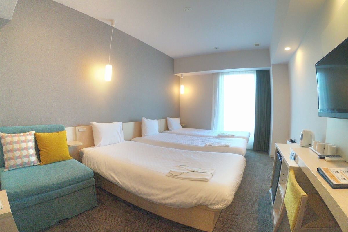 Safe på rommet, lydisolert og wi-fi (inkludert)