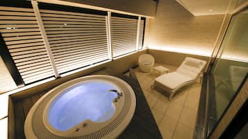 Premium-Doppelzimmer, 1 King-Bett, Whirlpool | Whirlwanne