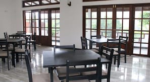 Khu sảnh