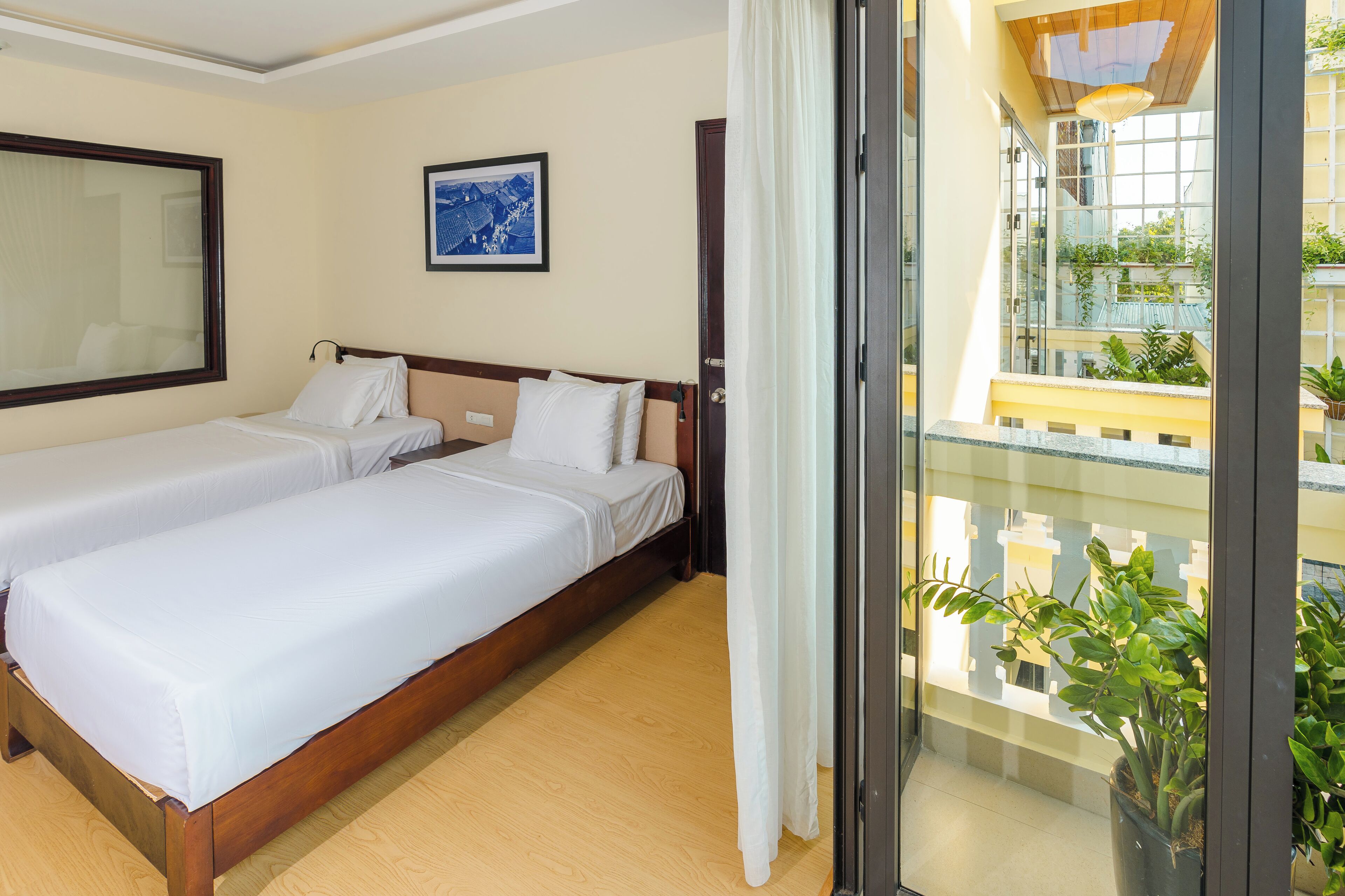 1 bedroom, minibar, in-room safe, desk