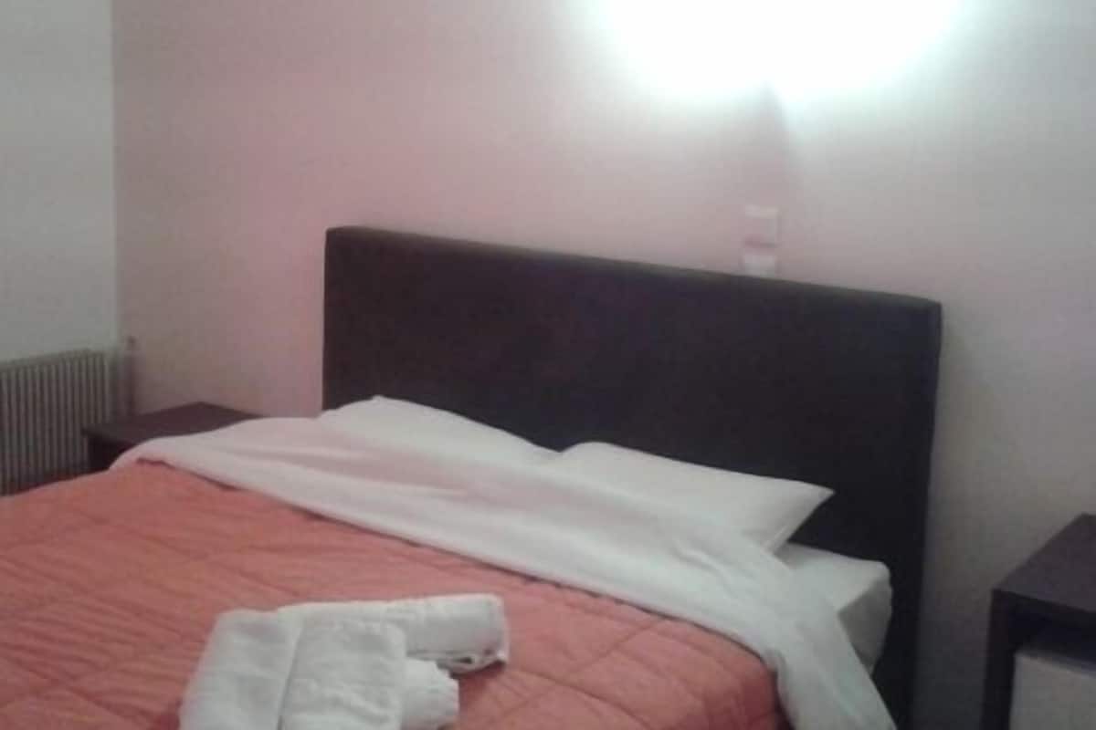 Soundproofing, iron/ironing board, free cots/infant beds, free WiFi