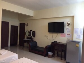 Habitación estándar con 2 camas individuales, 2 camas individuales, para no fumadores | Cortinas blackout, camas extra, wifi gratis y ropa de cama 