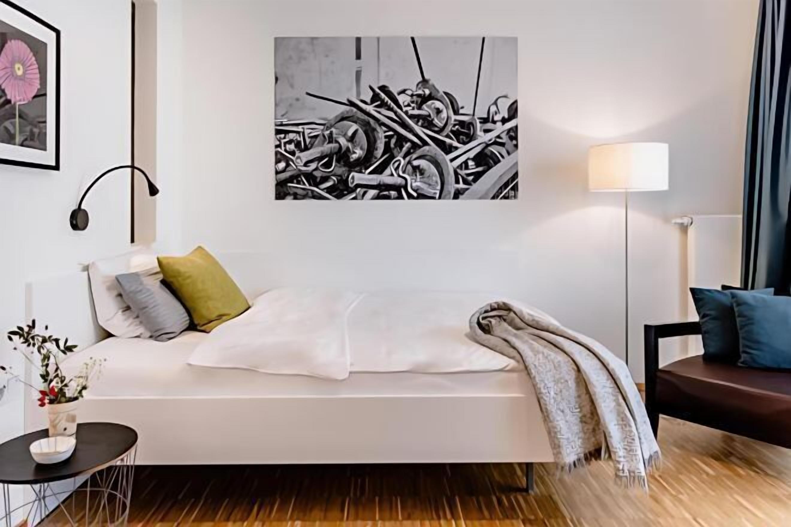 Premium bedding, down comforters, in-room safe, desk