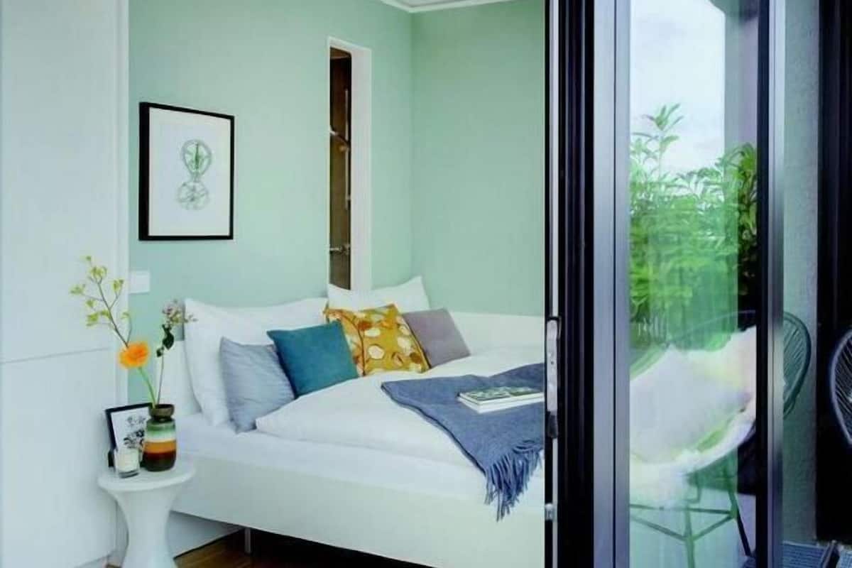 Premium bedding, down duvets, in-room safe, desk