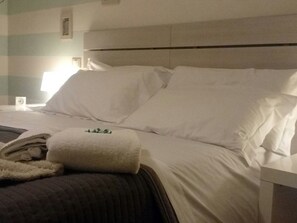 Double Room | Premium bedding, individually decorated, individually furnished - Relais Villa Lezard (Lazise)