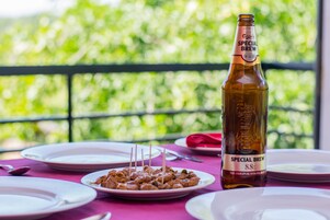 Alimentação e bebidas