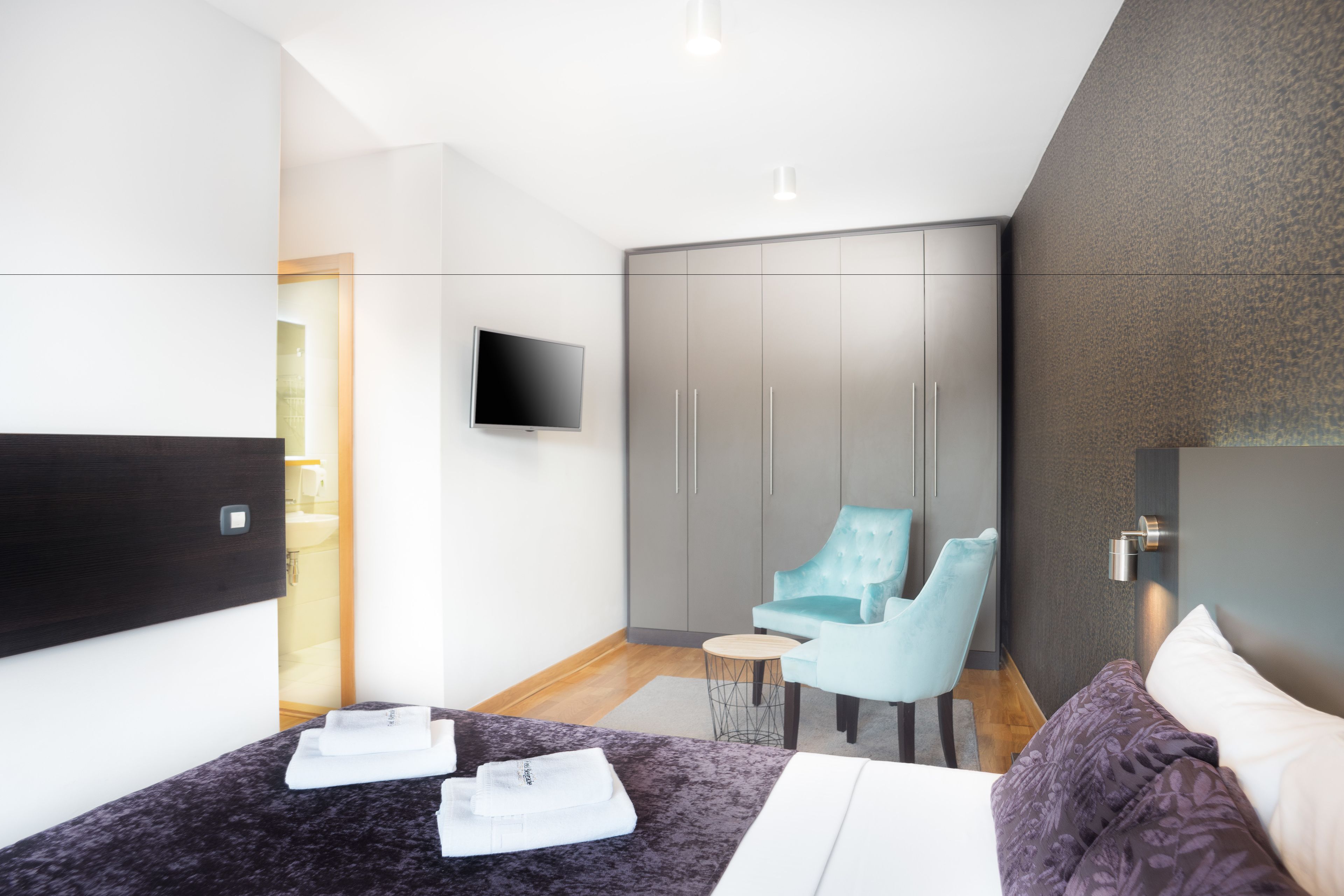 Kamar