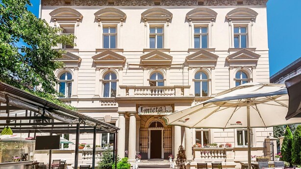 Front of property - Garden Palace - Loftaffair Collection (Kraków)