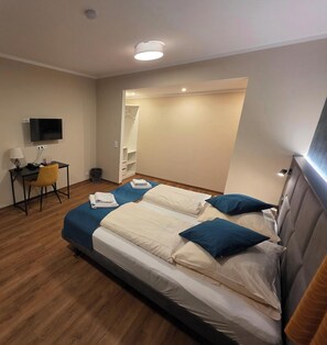 Basic Double Room