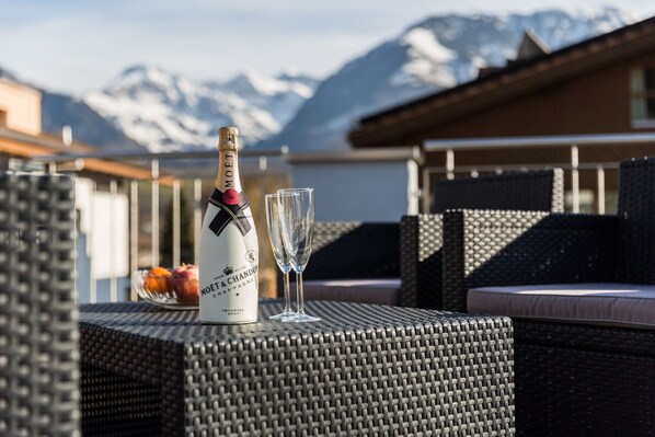 Departamento superior, 2 habitaciones (Sarnen) | Terraza o patio