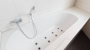 Jet tub