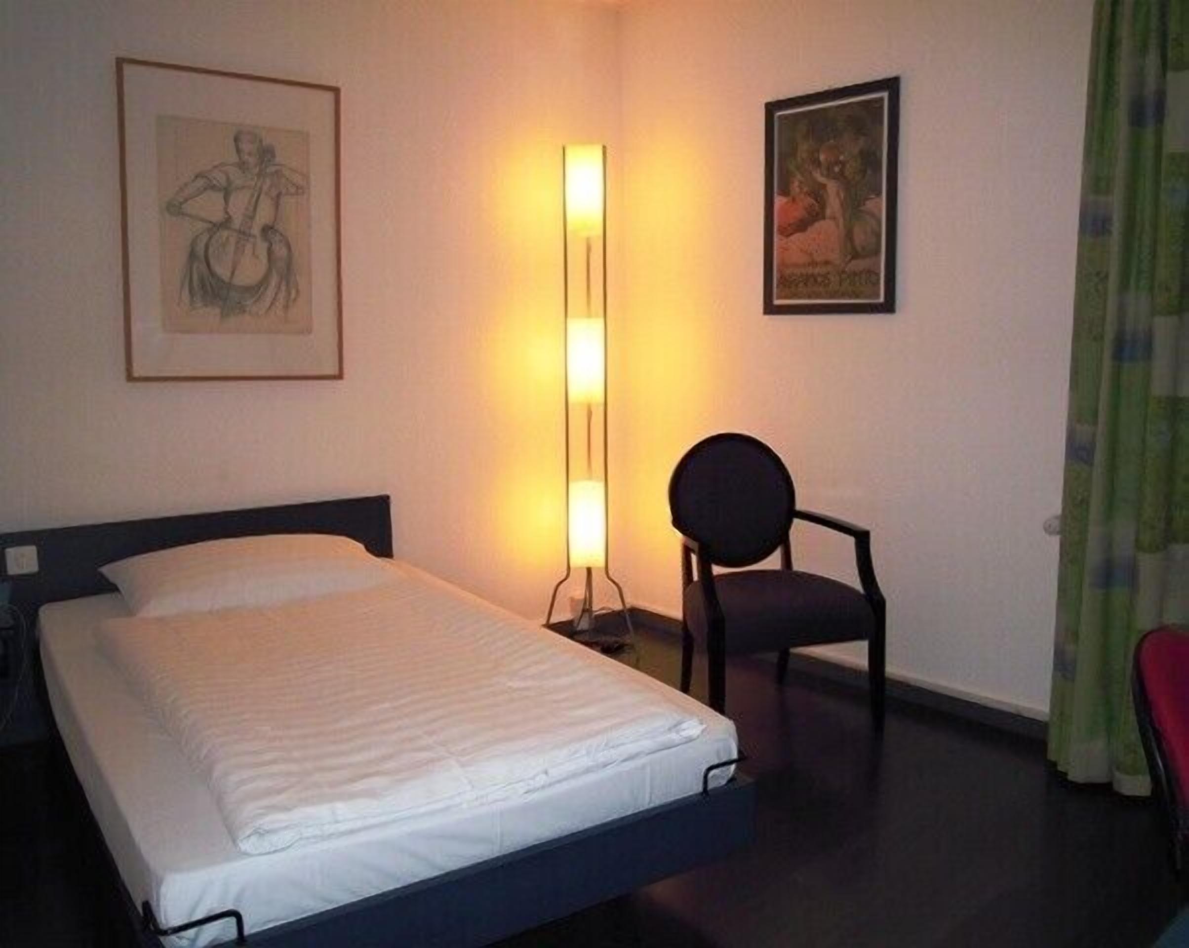 Photo - Hotel Comédie