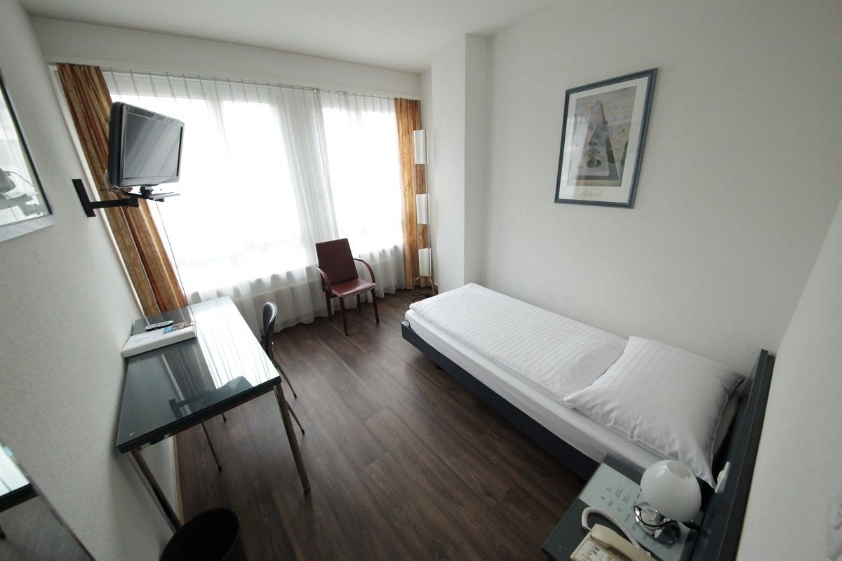 Photo - Hotel Comédie