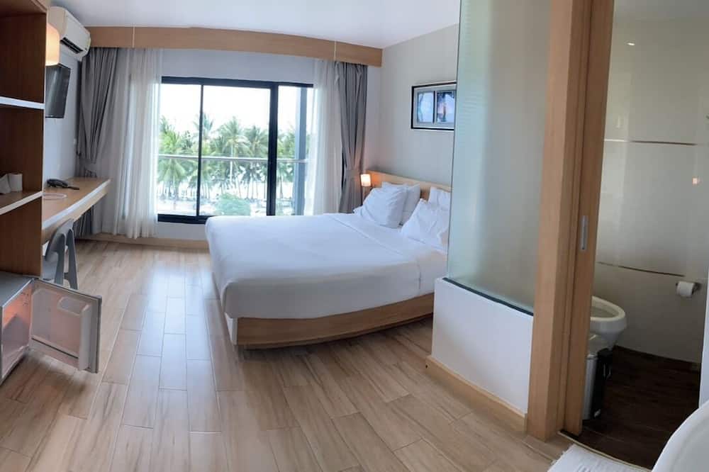 Coco Beach Resort Bangsaen