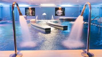 Couples treatment rooms, sauna, spa tub, steam room, Turkish bath