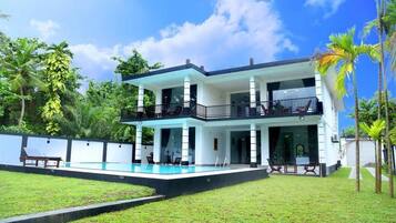 Voorkant van accommodatie