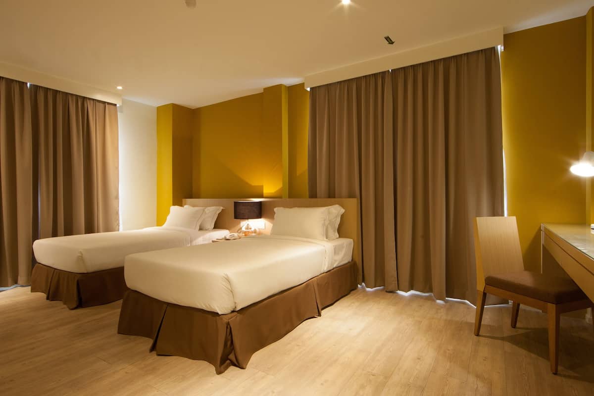 family 2 bedroom | minibar, in-room safe, iron/ironing board, free wifi