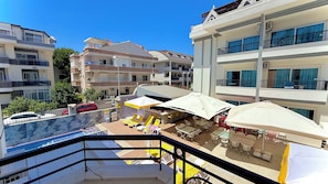 Triple Room | 3 bedrooms, minibar, in-room safe, desk