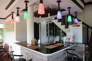 Bar (on property) - Spirit of Norway (Panglao)