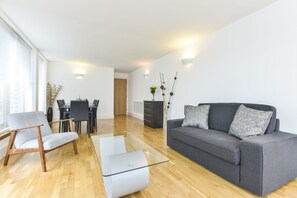 Apartment, 3 Bedrooms | Living area - Tower Bridge City Apartments (London)