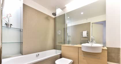 Shoreditch Apartments