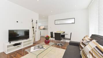 1 bedroom, iron/ironing board, free WiFi