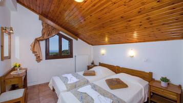 Family Villa, 4 Bedrooms, Private Pool (Dimosthenis) | Premium bedding, down comforters, in-room safe, desk